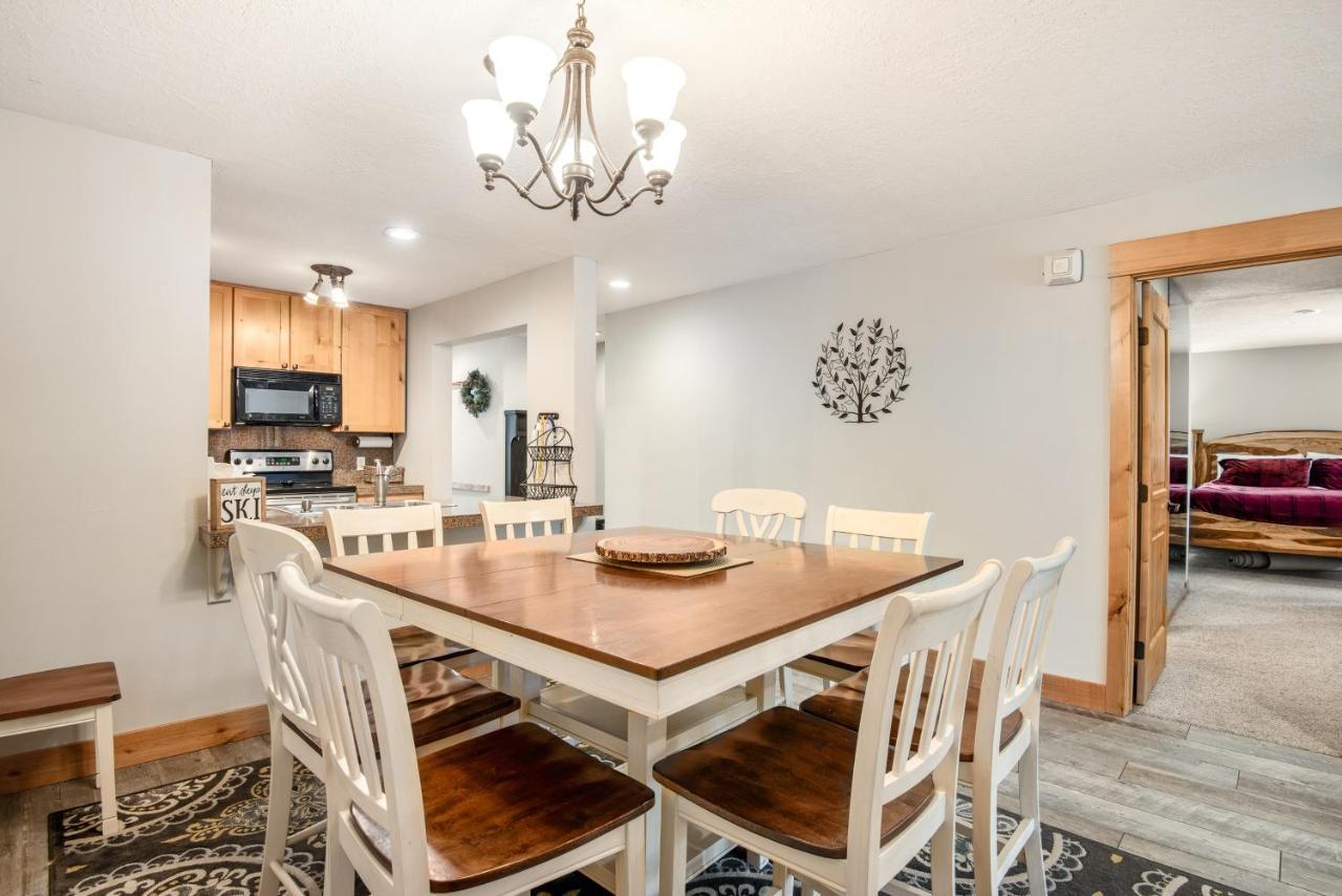 The Pines Condos Кийстоун Екстериор снимка
