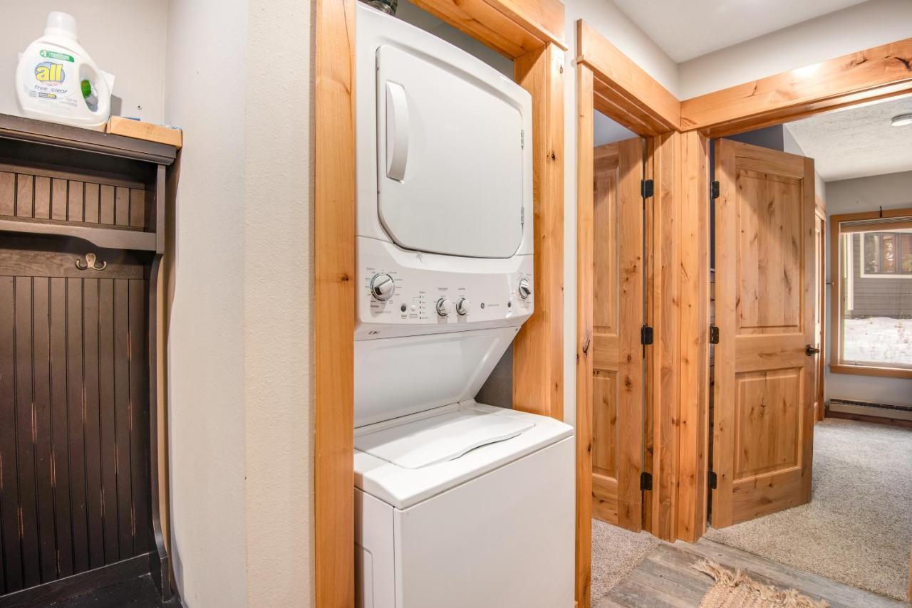 The Pines Condos Кийстоун Екстериор снимка